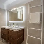 - 2br House With Amazing View - Caper