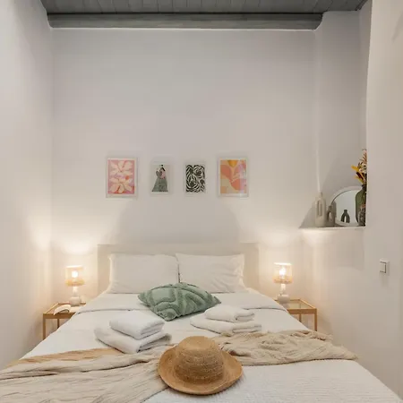 Caper-2 Bedroom Traditional With Amazing View Ferienhaus *